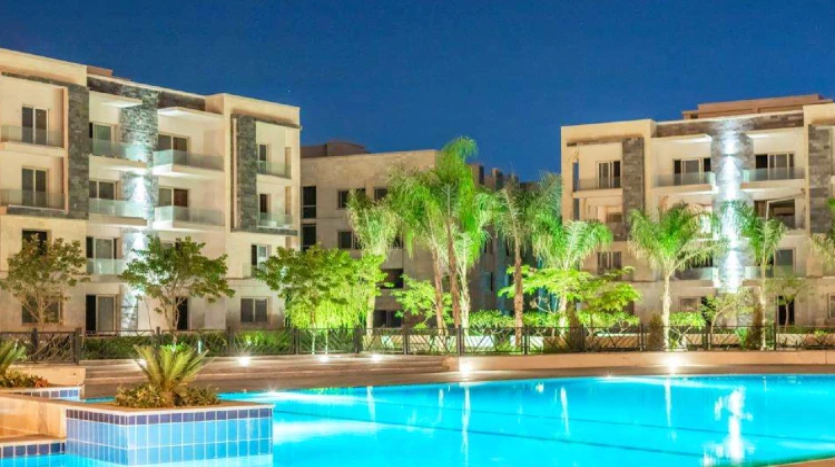 شقة للبيع 153م في كمبوند جاليريا مون فالي التجمع الخامس Galleria Moon Valley