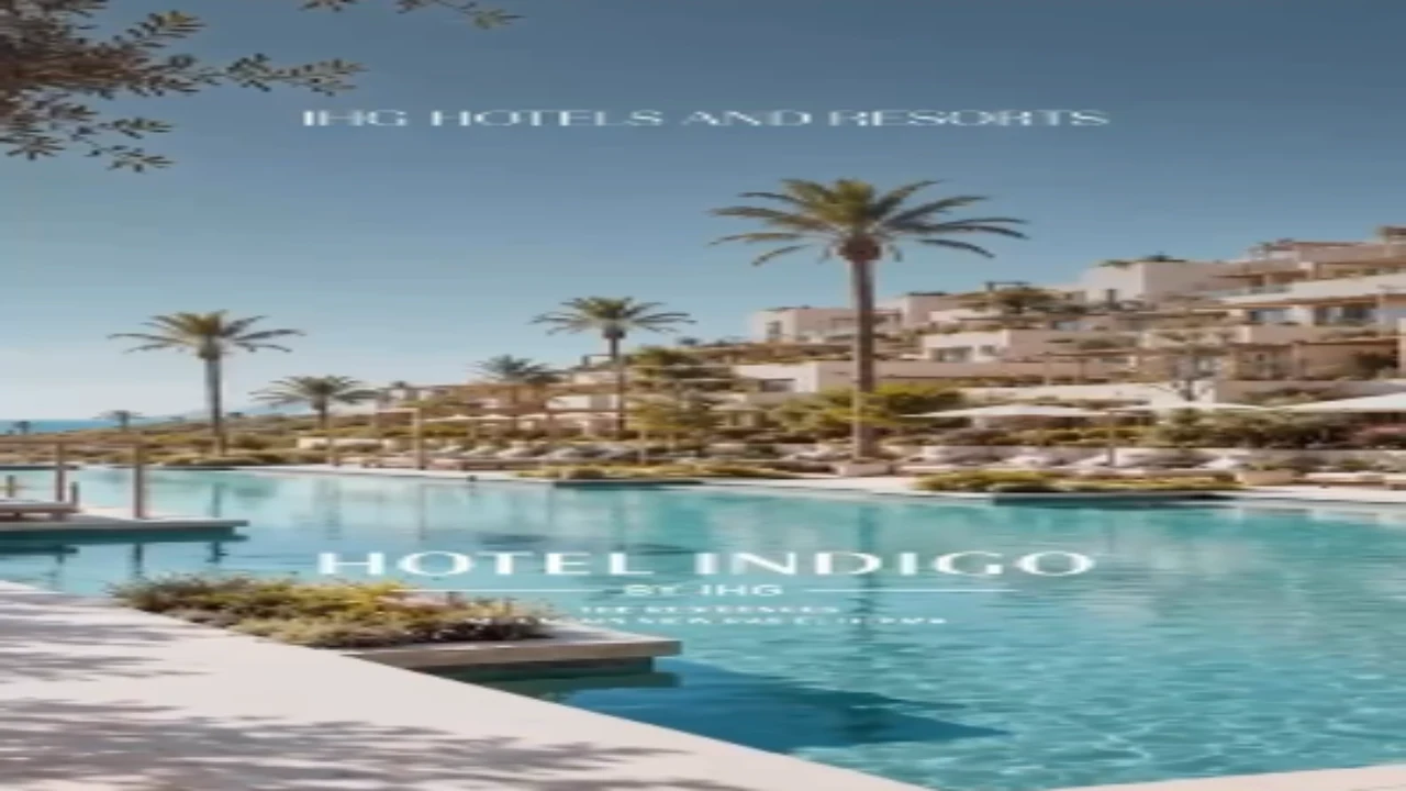 شاليه للبيع فندقي 100متر بالتقسيط فى قرية mountain view north coast
