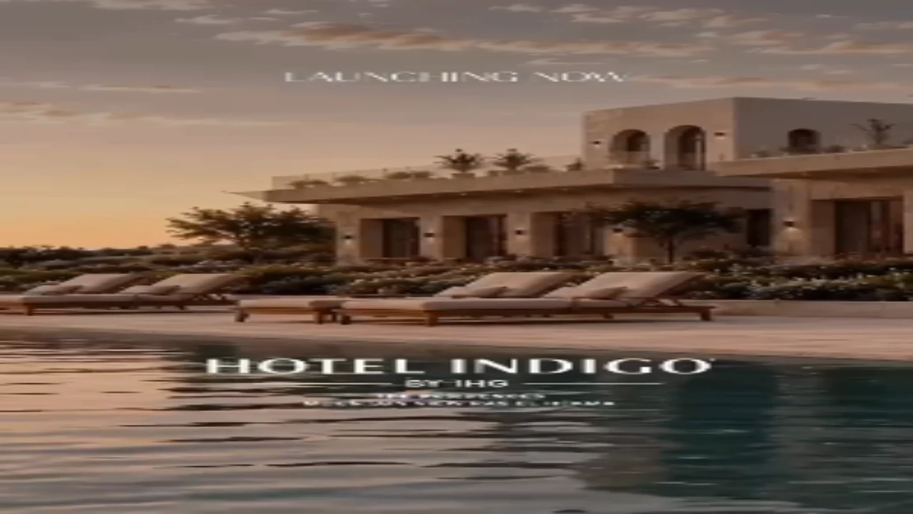 شاليه للبيع متشطب بالفرش و الاجهزة فى mountain view ras elhekma north coast