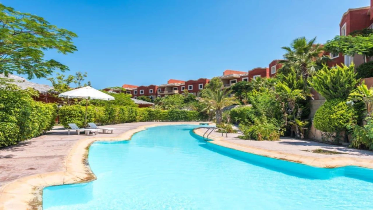 شاليه للبيع 64متر فى قرية روبي bungalows الساحل الشمالى فى الكيلو 73