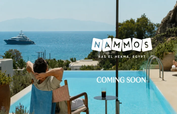شاليه للبيع غرفتين 99م في قرية ناموس Nammos راس الحكمة