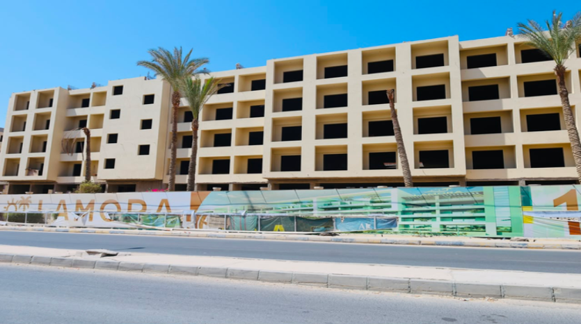 شاليه للبيع غرفتين فى الغردقة مشروع لامورا lamora بالقسيط من شركة الكارما فى وسط البلد