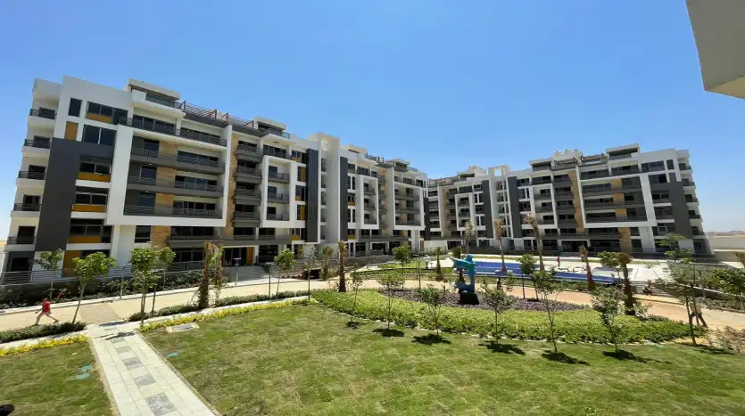 شقة للبيع 105متر بفيو جاردن فى كمبوند ذا ايكون التجمع الخامس