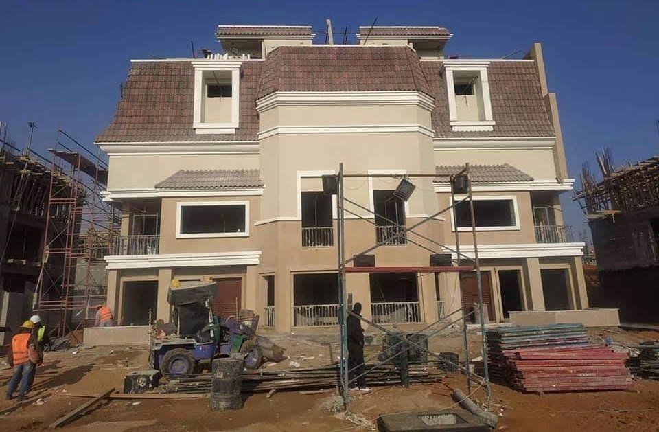 فيلا للبيع 206م في التجمع الخامس بسعر مميز مع شركة مدينة مصر