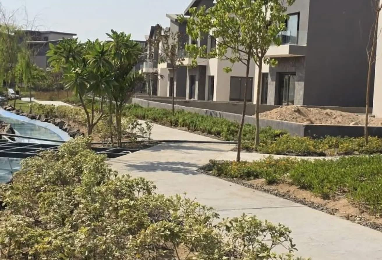 Creek Town كام فدان؟