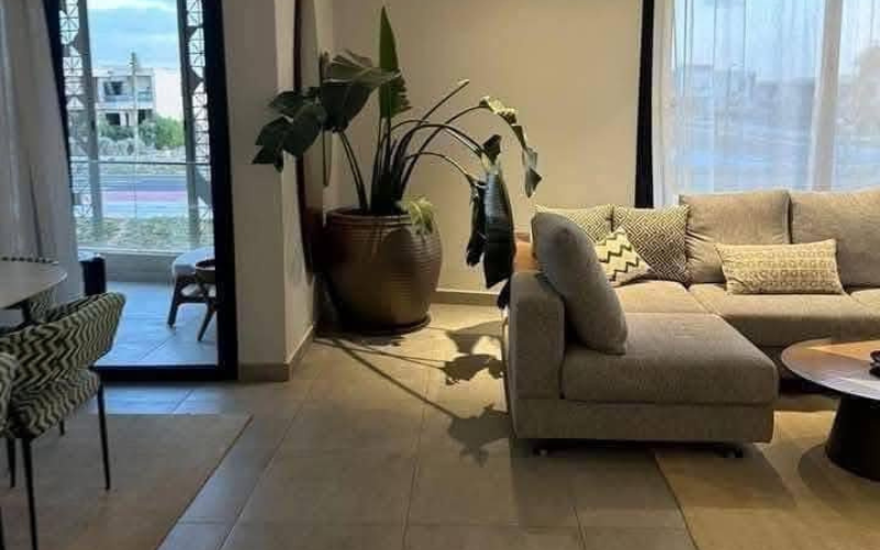 شقق للبيع 160م في مشروع Neo Mostakbal City