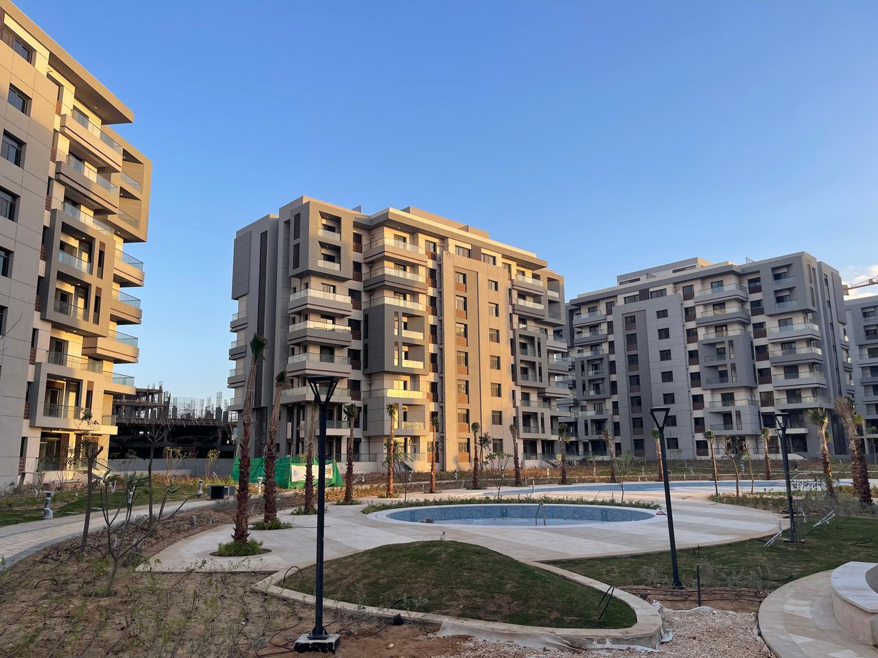 شقه للبيع 146متر في كمبوند بلوفير العاصمه الاداريه