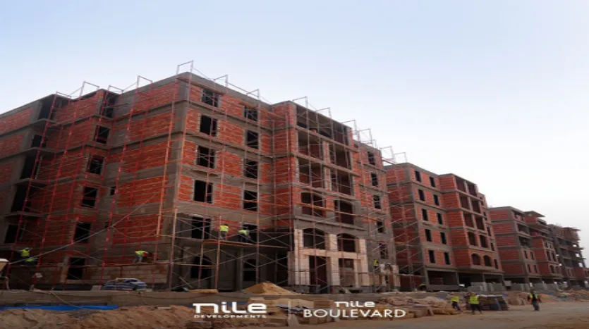 شقة للبيع 159 متر بفيو لاندسكيب فى nile bouelvard شركة النيل على طريق السويس